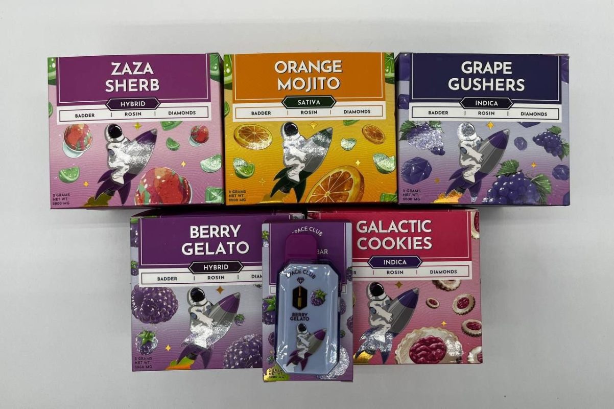 Space Club 2g Disposable vape pen — authentic draw-activated cannabis pen available at Florida Gas Packs